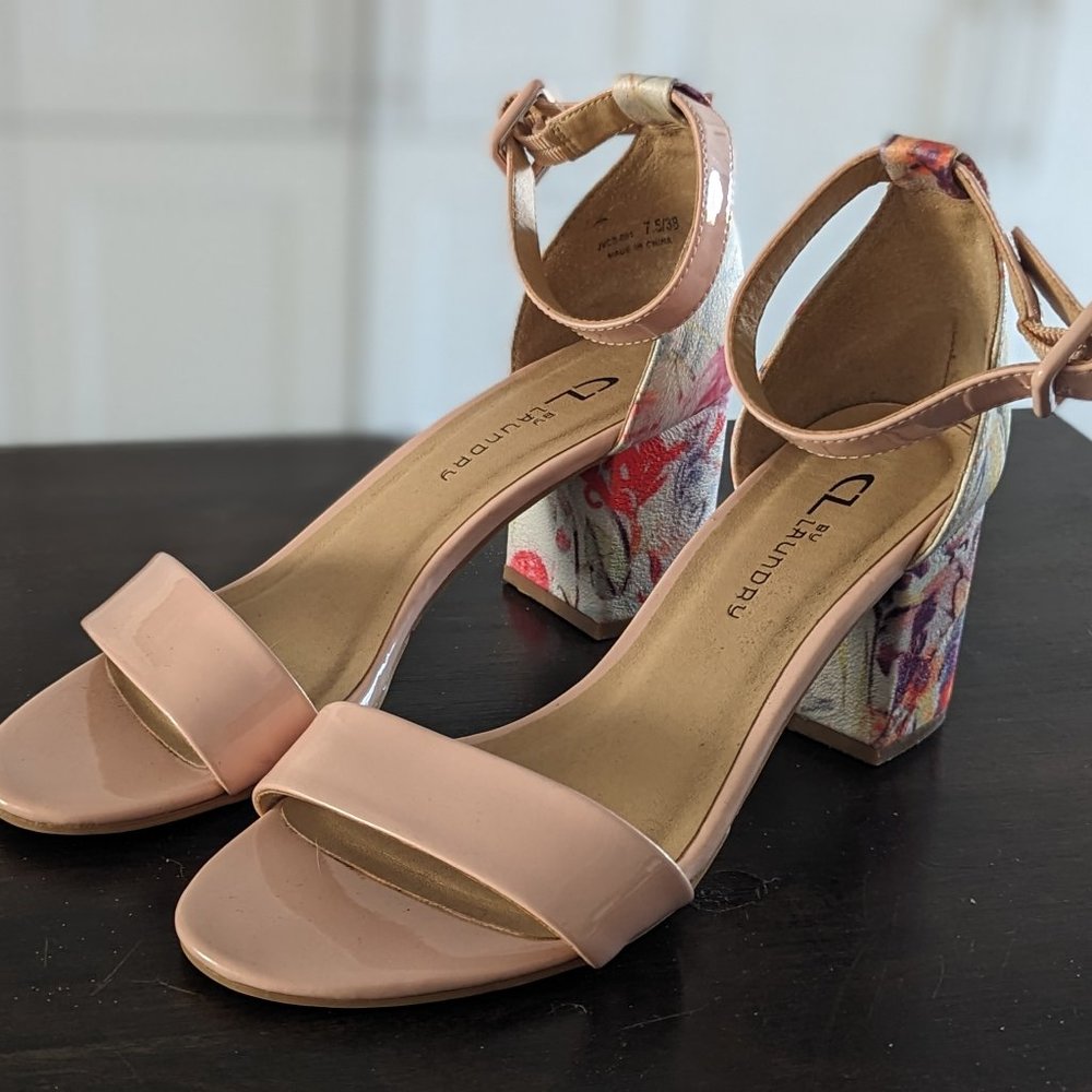Chinese Laundry 7.5 floral short block heel shoes